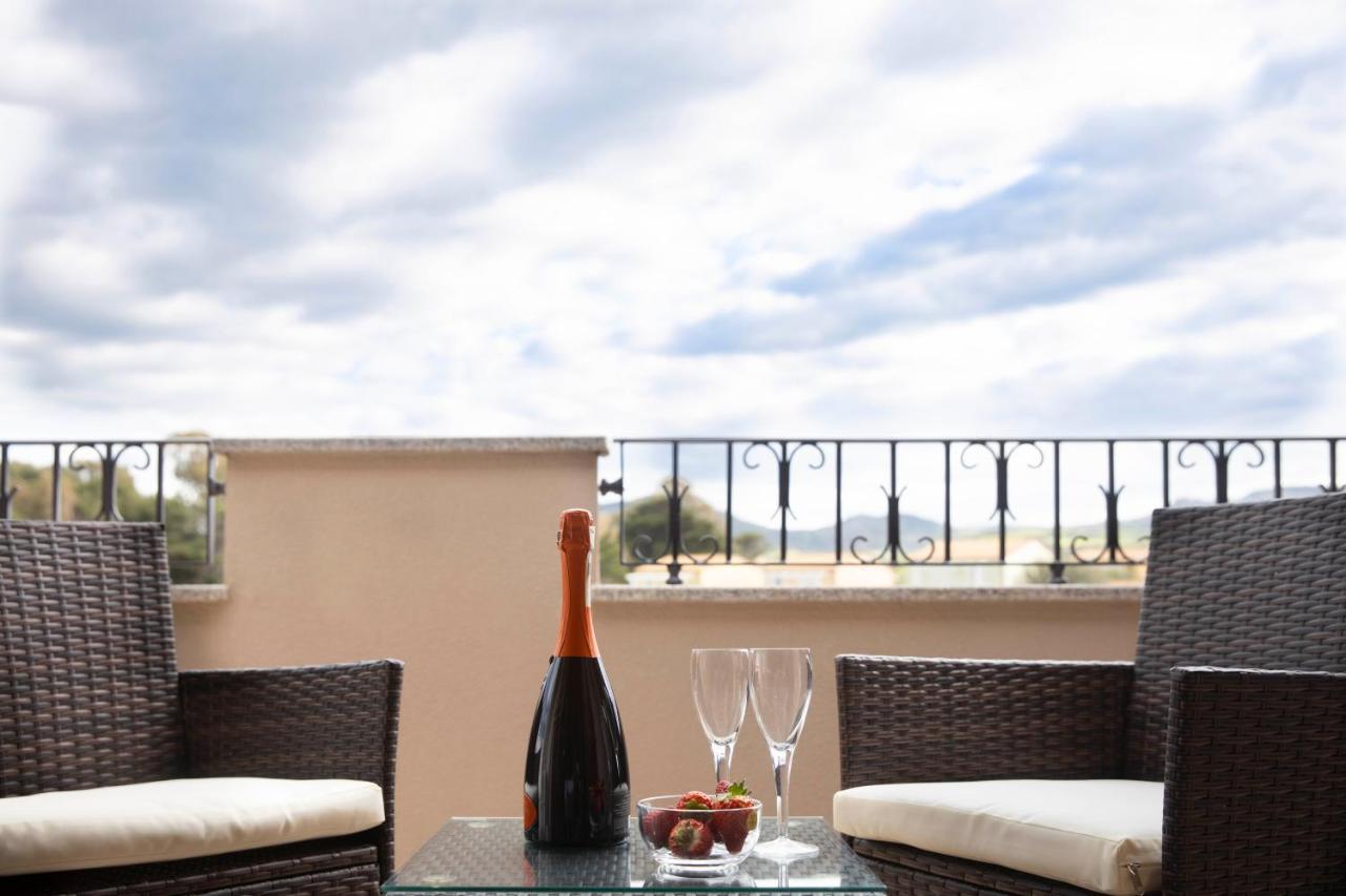 Irilor Luxury B&B Valledoria  Exterior photo